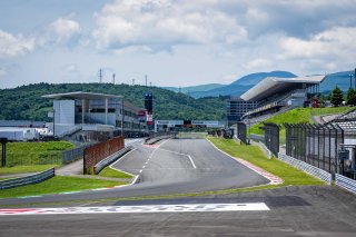 Fuji Set Up | SRO Motorsport Group