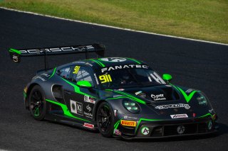 911	Absolute Racing	Tanart Sathienthirakul	Eshan Pieris	Porsche 911 GT3 R (992) | SRO Motorsport Group