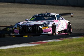 30	Craft-Bamboo Racing	Cao Qi 	João Paulo de Oliveira	Mercedes-AMG GT3 EVO | SRO Motorsport Group