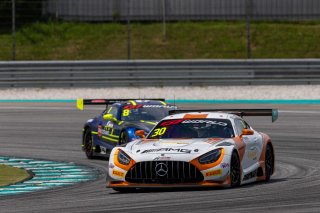 30	Elegant Racing Team	Liu Lic Ka	Reinhold Renger	Mercedes-AMG GT3 EVO | SRO Motorsport Group