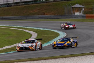 30	Elegant Racing Team	Liu Lic Ka	Reinhold Renger	Mercedes-AMG GT3 EVO | SRO Motorsport Group