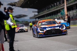 31	Craft-Bamboo Racing	Cao Qi	Jayden Ojeda	Mercedes-AMG GT3 EVO | SRO Motorsport Group