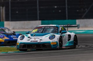 321	Absolute Racing	Li Xuanyu	Lu Wenlong	Porsche 911 GT3 R (992) | SRO Motorsport Group