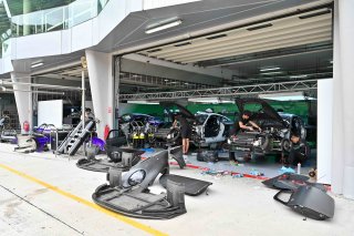 Sepang setup | SRO Motorsports Group