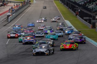 Sepang Race 2 Start | SRO Motorsport Group