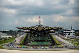 Sepang Race 2 Start | SRO Motorsport Group