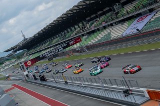 Sepang Race 1 Start | SRO Motorsport Group