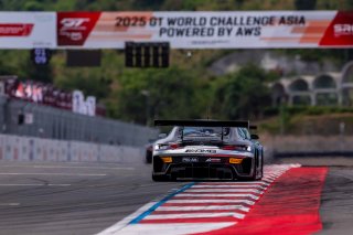 2	Climax Racing	Zhou Bihuang	Ralf Aron	Mercedes-AMG GT3 EVO | SRO Motorsport Group