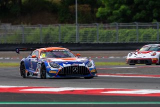 31	Craft-Bamboo Racing	Cao Qi	Jayden Ojeda	Mercedes-AMG GT3 EVO | SRO Motorsport Group
