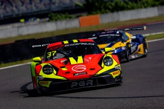 37	Phantom Global Racing	Anthony Liu	Dorian Boccolacci	Porsche 911 GT3 R (992) | SRO Motorsport Group