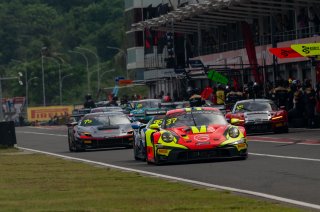 37	Phantom Global Racing	Anthony Liu	Dorian Boccolacci	Porsche 911 GT3 R (992) | SRO Motorsport Group