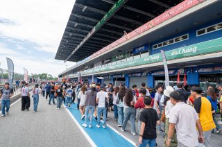 Chang Pit Walk | SRO Motorsport Group