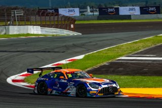 31	Craft-Bamboo Racing	Cao Qi	Jayden Ojeda	Mercedes-AMG GT3 EVO | SRO Motorsport Group