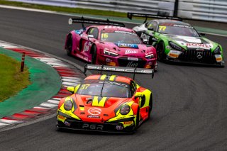 37	Phantom Global Racing	Anthony Liu	Dorian Boccolacci	Porsche 911 GT3 R (992) | SRO Motorsports Group