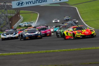 37	Phantom Global Racing	Anthony Liu	Dorian Boccolacci	Porsche 911 GT3 R (992) | SRO Motorsports Group