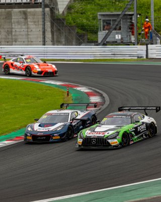 77	Craft-Bamboo Racing	Liang Jiatong	Darryl O'Young	Mercedes-AMG GT3 EVO | SRO Motorsports Group