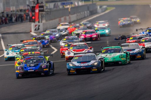 Okayama Race 2 Start | SRO Motorsports Group