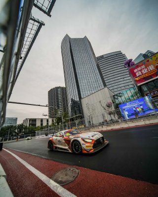 30	Elegant Racing Team	Liu Lic Ka	Reinhold Renger	Mercedes-AMG GT3 EVO | SRO Motorsport Group