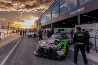 77	Craft-Bamboo Racing	Liang Jiatong	Darryl O'Young	Mercedes-AMG GT3 EVO | SRO Motorsport Group