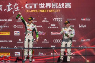 77	Craft-Bamboo Racing	Liang Jiatong	Darryl O'Young	Mercedes-AMG GT3 EVO | SRO Motorsport Group