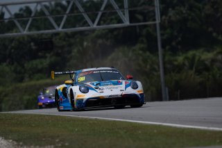 911	Absolute Racing	Huang Ruohan	Alessandro Ghiretti	Porsche 911 GT3 R (992) | SRO Motorsport Group