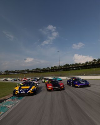 Tracking Shots | SRO Motorsport Group