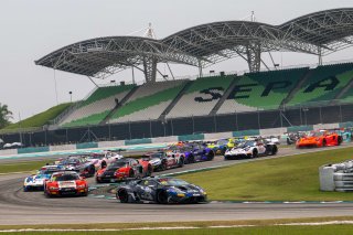 Sepang Race 1 Start | SRO Motorsport Group