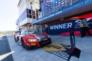 Mandalika Race 1 Parc Ferme | SRO Motorsport Group