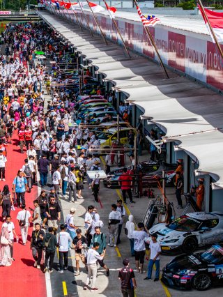 Mandalika Pit Walk | SRO Motorsport Group