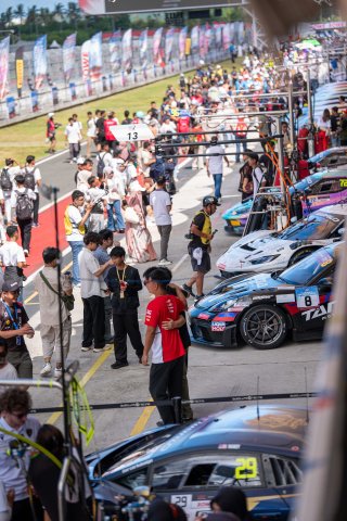 Mandalika Pit Walk | SRO Motorsport Group