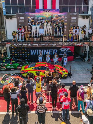 Mandalika Race 2 Parc Ferme | SRO Motorsport Group