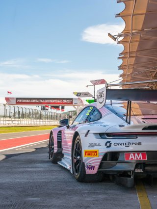 22	Origine Motorsport	Liu Hangcheng	Wang Zhongwei	Porsche 911 GT3 R (992) EVO | SRO Motorsport Group