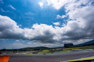 32	Absolute Corse	Kyle Washington	Tom Sargent	Porsche 911 GT3 R (992) EVO | SRO Motorsport Group