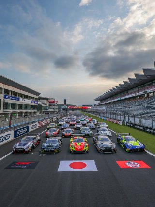 Group Photo | SRO Motorsport Group