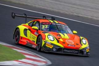 37	Phantom Global Racing	Anthony Liu	Ayhancan Guven	Porsche 911 GT3 R (992) EVO | SRO Motorsport Group