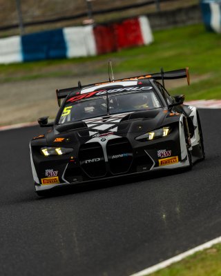 5	PLUS with BMW M Team Studie	Tomohide Yamaguchi	Seiji Ara	BMW M4 GT3 EVO | SRO Motorsport Group
