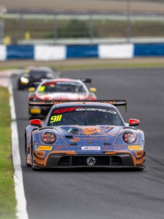 911	Absolute Racing	Huang Ruohan	Alessandro Ghiretti	Porsche 911 GT3 R (992) EVO | SRO Motorsport Group