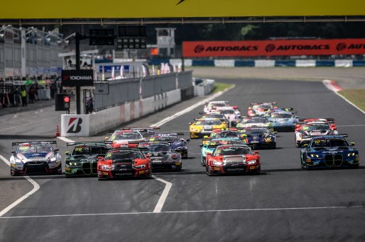Okayama Race 2 Start | SRO Motorsports Group