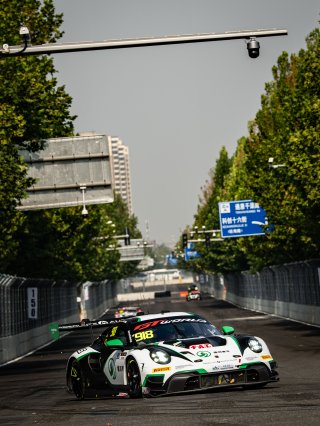 918	Absolute Racing	Kerong Li	Joel Sturm	Porsche 911 GT3 R (992) EVO | SRO Motorsports Group