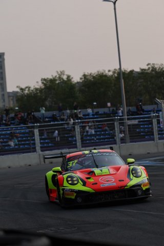 37	Phantom Global Racing	Anthony Liu	Ayhancan Guven	Porsche 911 GT3 R (992) EVO | SRO Motorsports Group