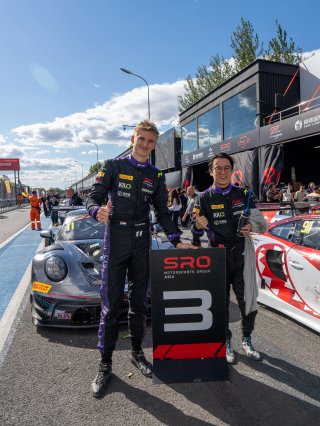 11	Origine Motorsport	Lu Wei	Loek Hartog	Porsche 911 GT3 R (992) EVO | SRO Motorsports Group