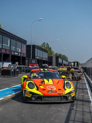 Beijing Setup | SRO Motorsports Group