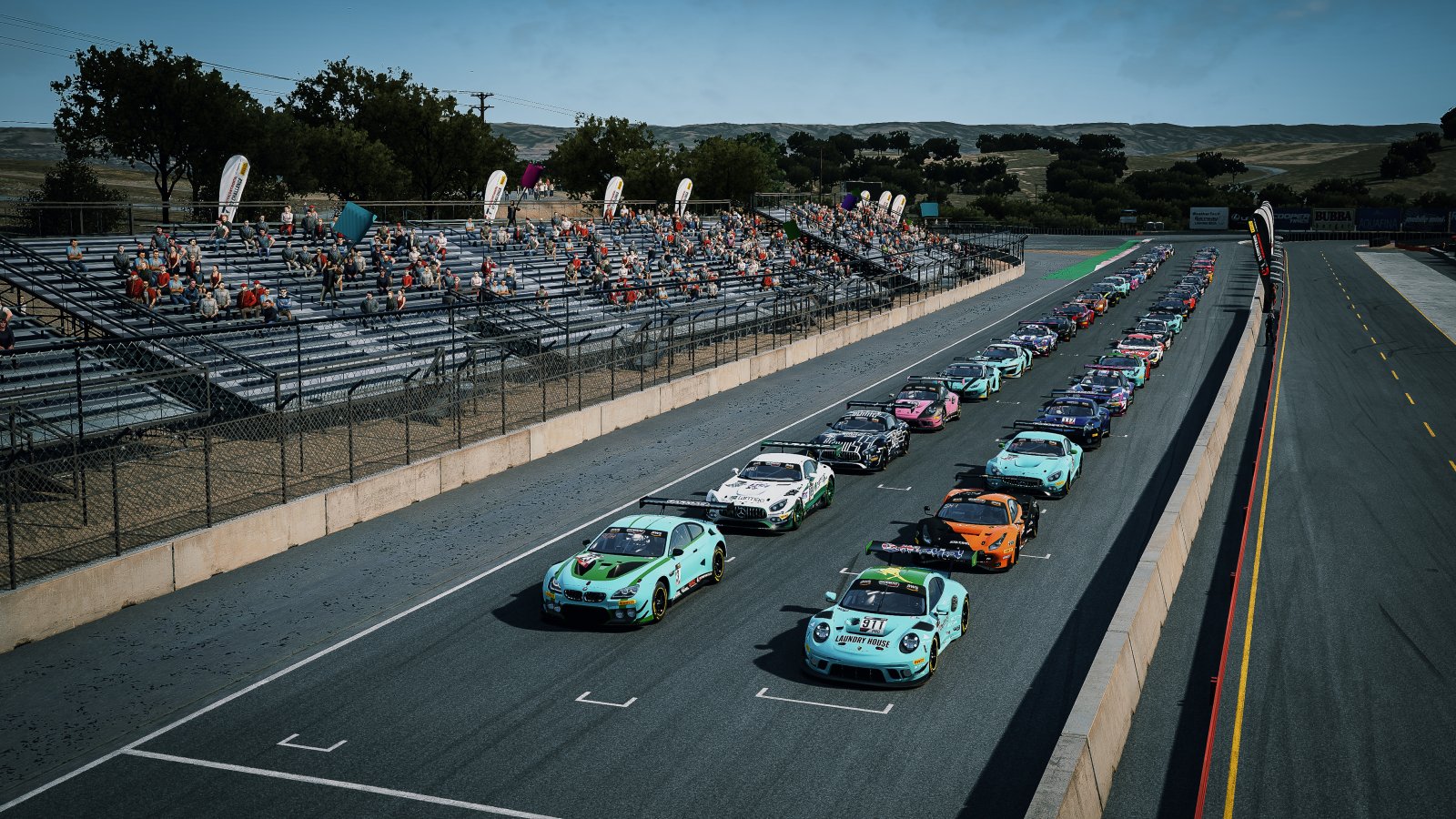 Laurenson and Padayachee share esports spoils at Laguna Seca