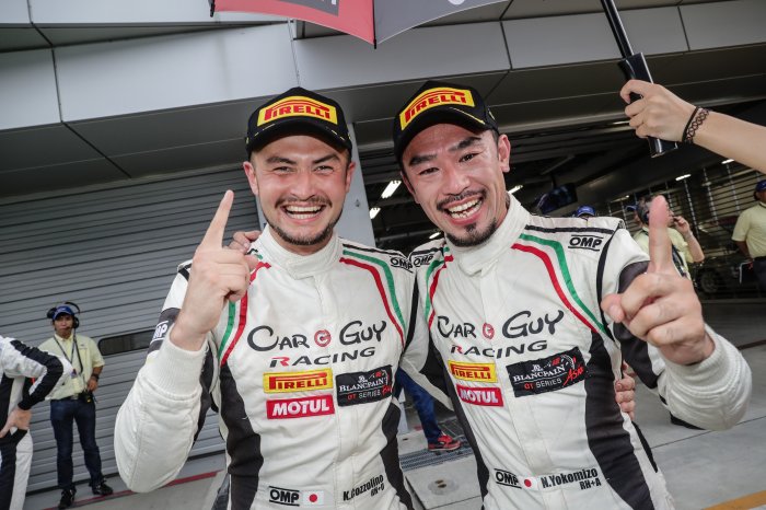 日本チーム、CarGuy Racingのコッツォリーノと横溝が富士で地元勝利を飾る