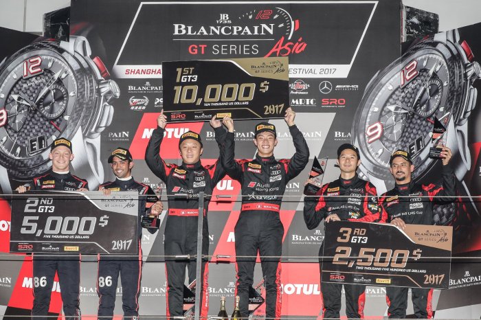 Lee and Thong victorious in wild wet/dry first race at Shanghai