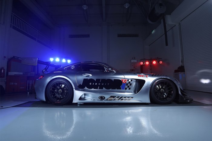 Van Gisbergen leads Triple Eight’s royal Blancpain GT World Challenge Asia debut