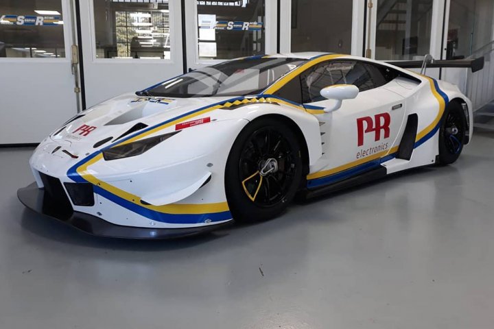 Au and Schandorff team up aboard VSR’s Lamborghini