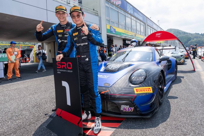 Okayama Race 2: Lu and Buus complete lights-to-flag victory as title rivals collide