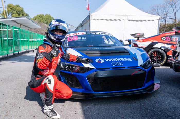 SRO GT杯上海站排位赛：张鸿宇强势夺杆