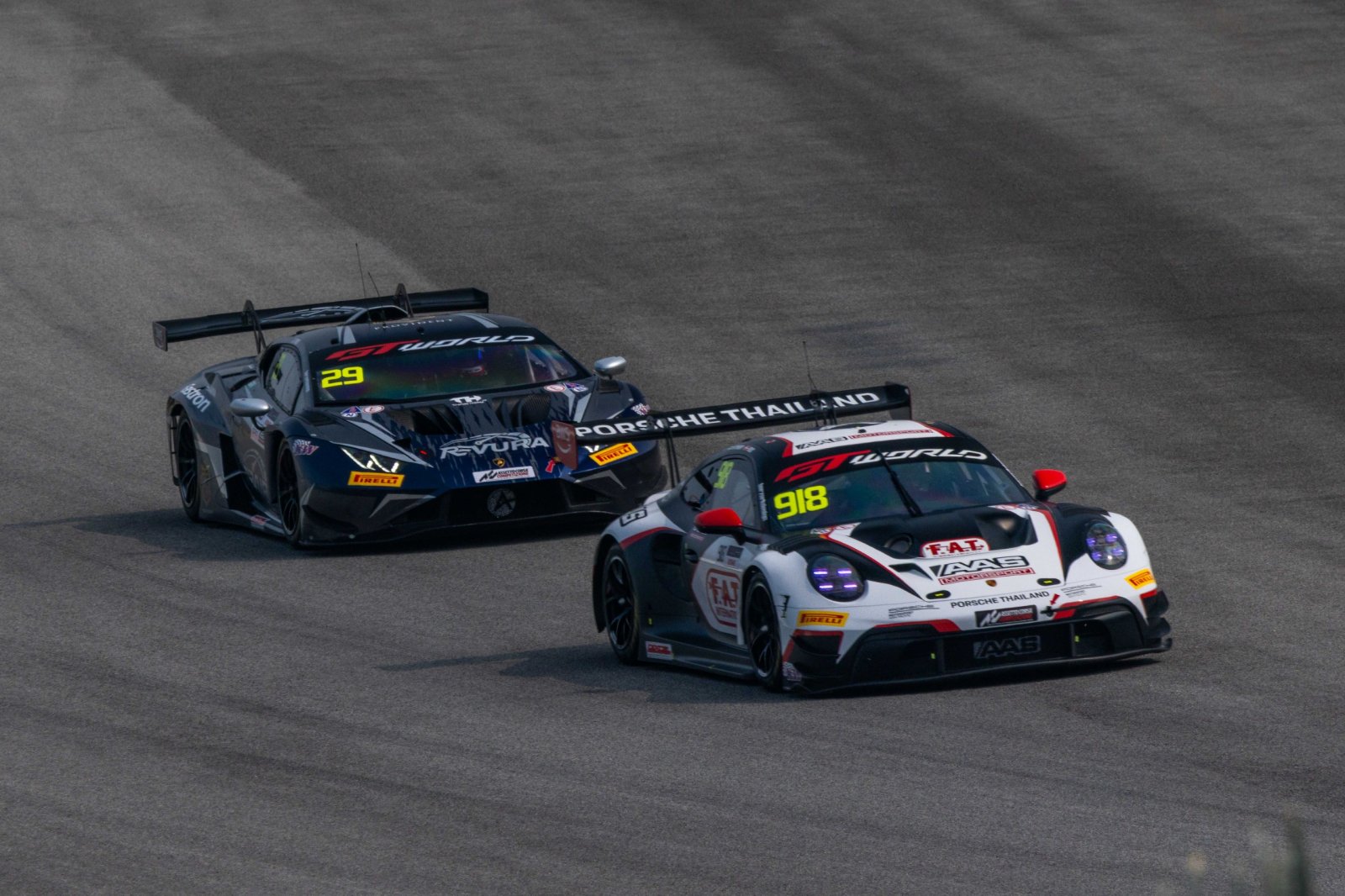 Sepang: Nandy and Buus help Absolute to double pole
